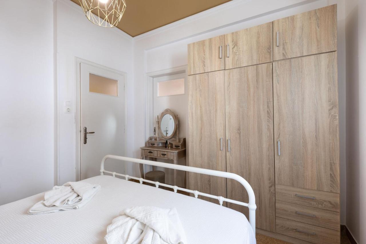 Breeze One Bedroom Apartment By Blupine Афіни Екстер'єр фото